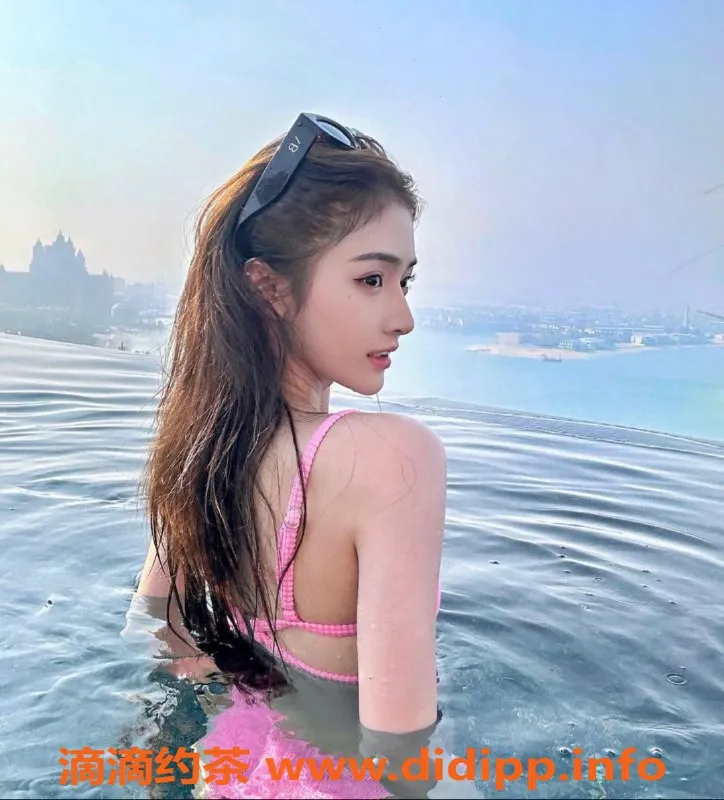 广州楼凤-天河娜娜，身高166，胸围36E，21岁