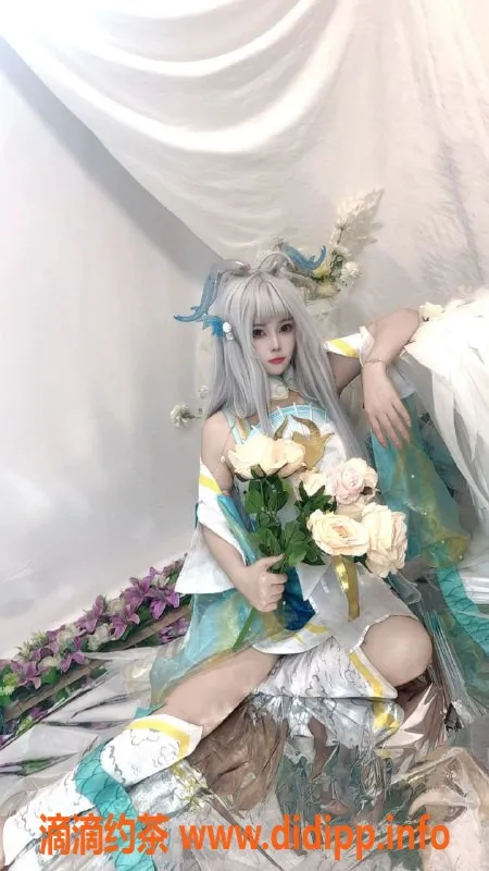 武汉楼凤-汉口全套服务 COS苏婉晴等你来体验！