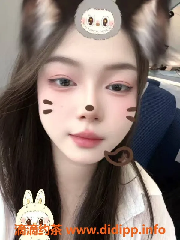 郑州楼凤-郑州小美，20岁，170cm微胖妹，胸围36D，价格亲民