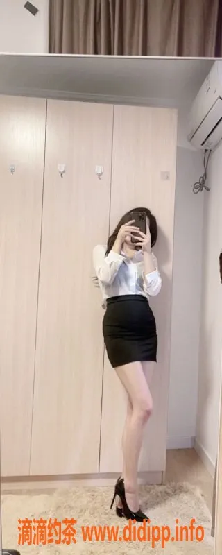 北京楼凤-朝阳叶柠柠，27岁D杯，1000元起