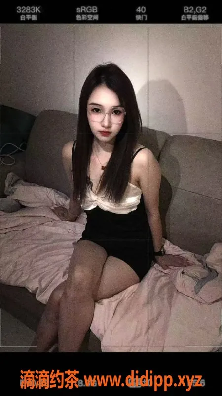 重庆楼凤-月月，亲姐级别，服务超赞，价格实惠