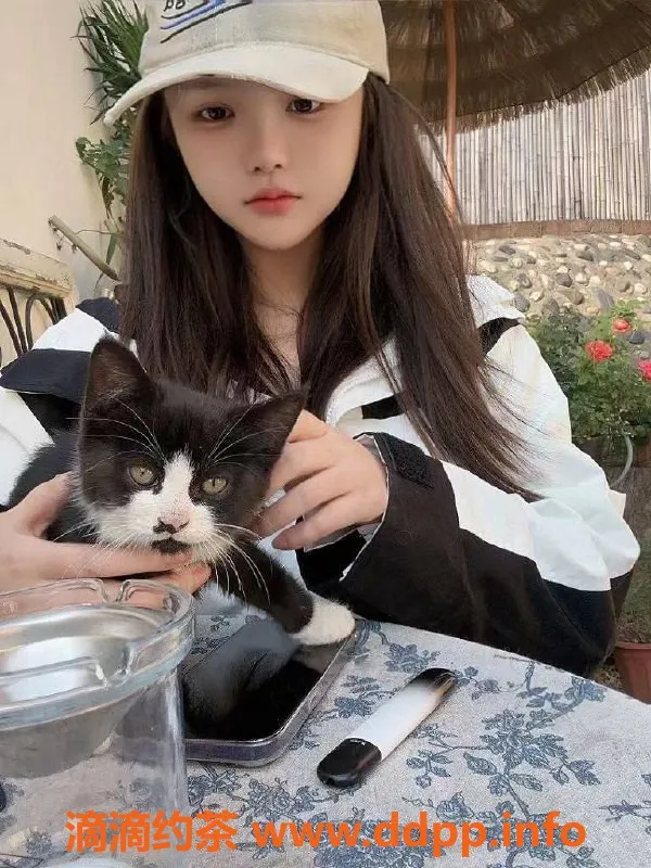 宁波楼凤-宁波美羊羊22岁A4腰，天然大D，1200茶水费