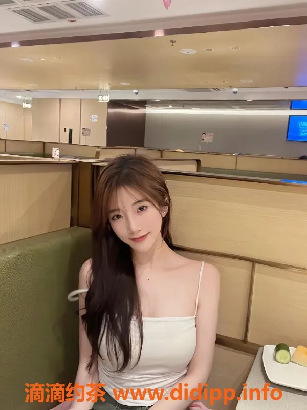 广州楼凤-广州海珠区果果，小护士22岁，160cm，34C