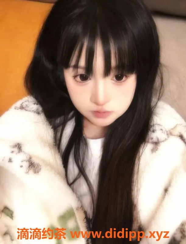 杭州楼凤-上城玉子：20岁娇小可爱，体重88，A+齐全服务