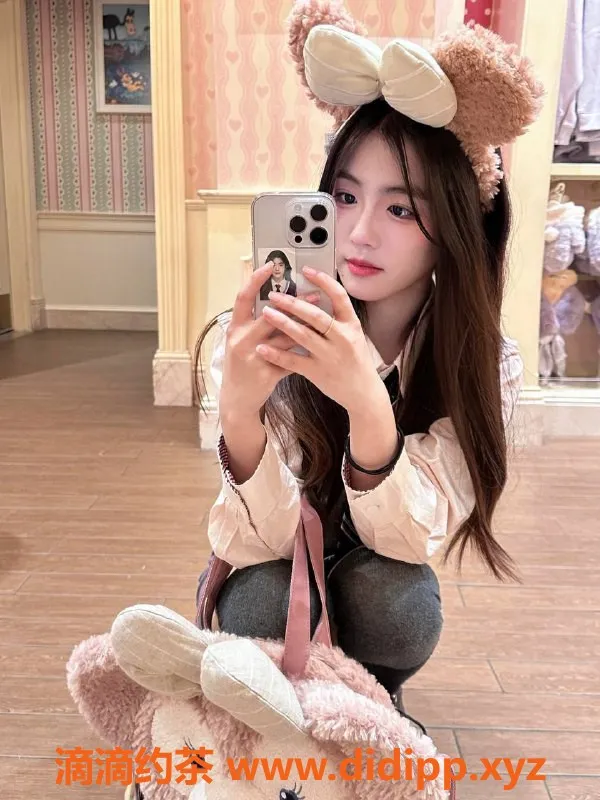 杭州楼凤-下沙甜妹KK，20岁身高163cm，服务一流