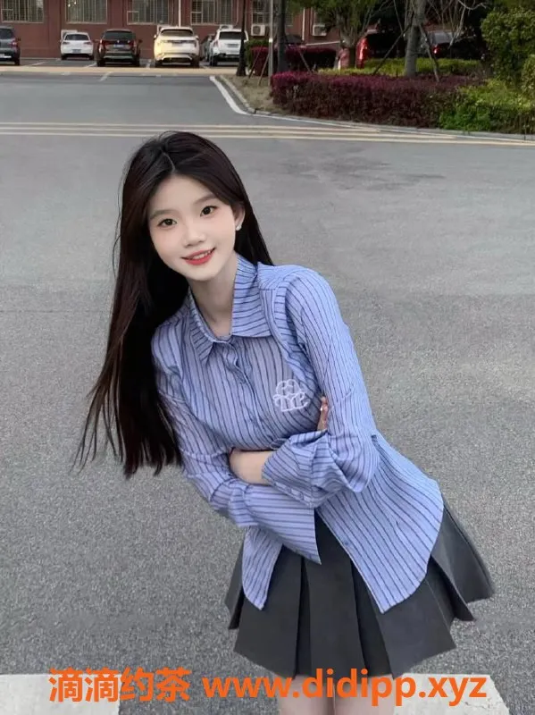 杭州楼凤资源信息,上城区小晓，18岁165cm，32D白皙美肤