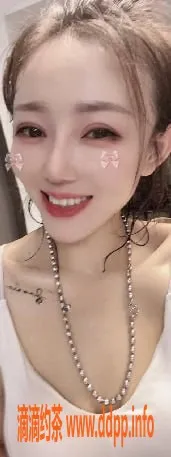 西安楼凤-碑林区我爱俩豆：东北骚少妇，5p起价