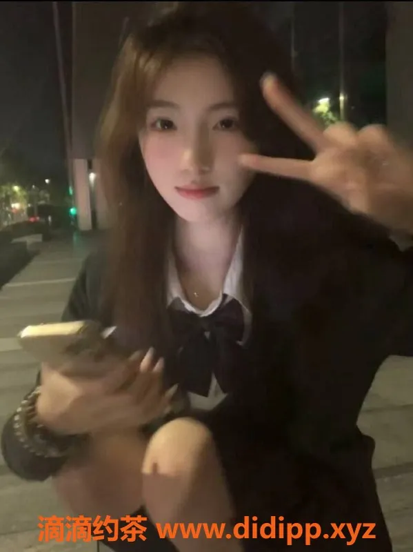 北京楼凤-朝阳嫩妹小婉，萝莉长相，1200元服务