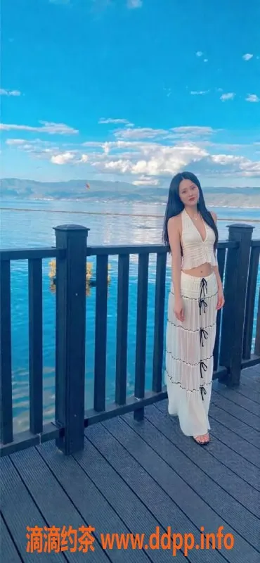 成都楼凤-成华区阿鑫少妇车，服务态度超棒