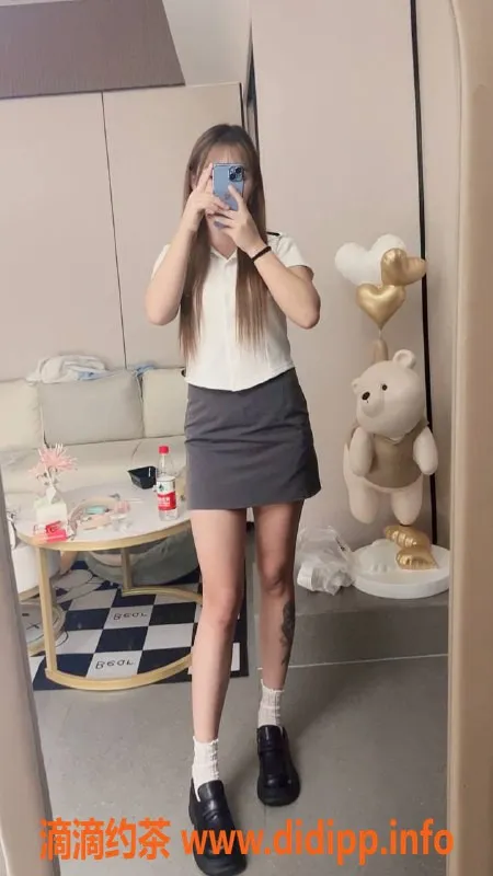 长沙上门服务-雨花区23岁可爱妹子嘉欣，163cm身材诱人