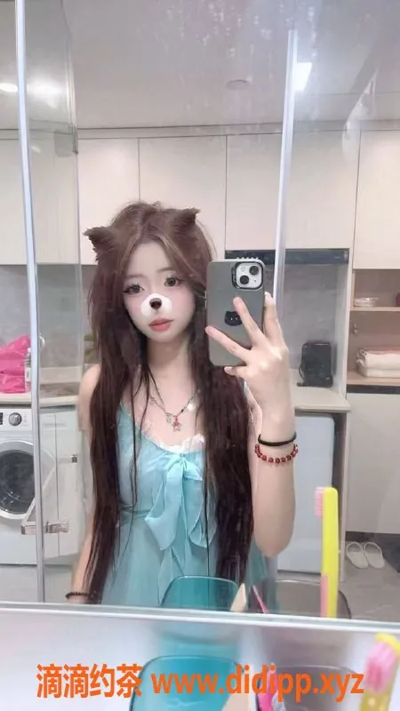 成都楼凤-成华区佳佳，大大腿嫩妹，一对一服务