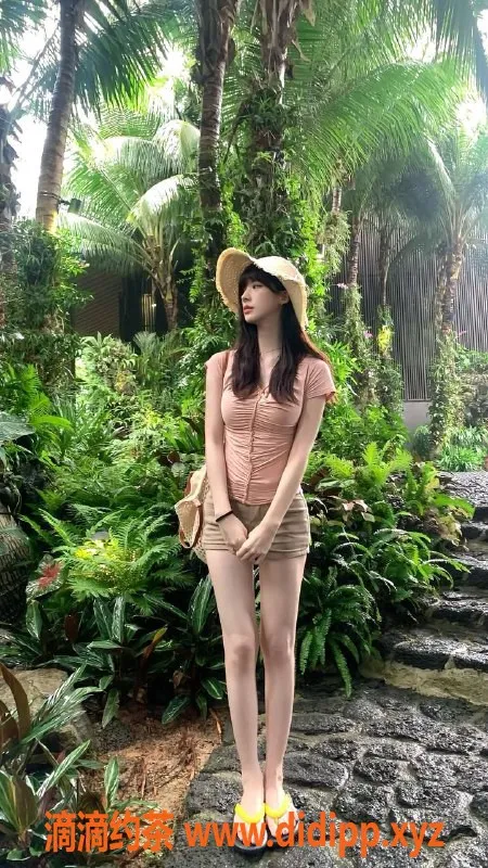 杭州楼凤资源信息,22岁在校生cc，身高167，服务多样，价格合理