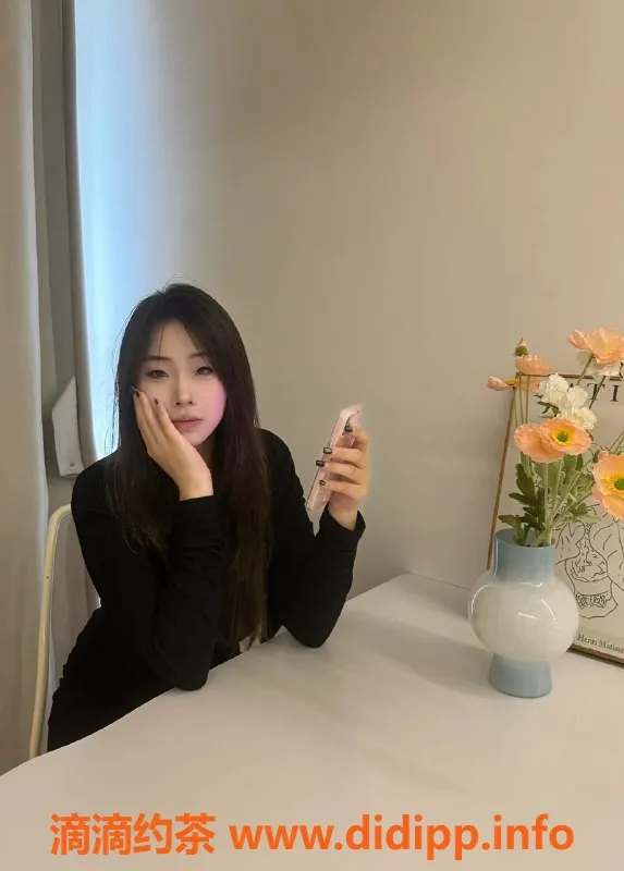 珠海楼凤-香洲酥酥，身材火辣，服务周到，值得一试！