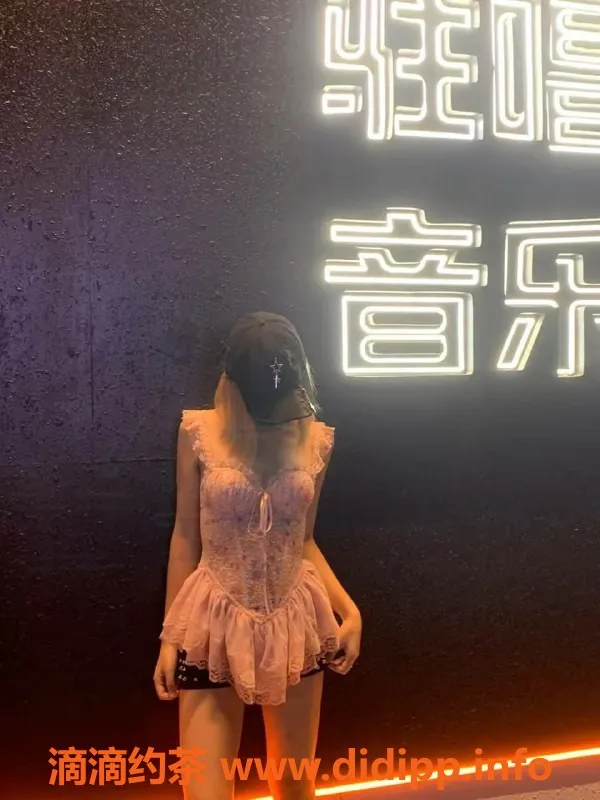 珠海楼凤-香洲冰冰，身材火辣，服务超赞！