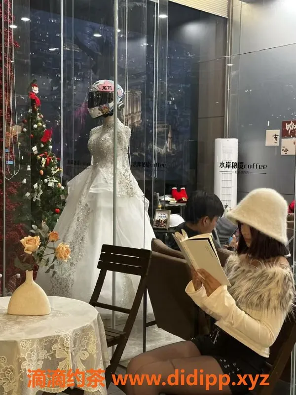 珠海楼凤-香洲冰冰，身材火辣，服务超赞！