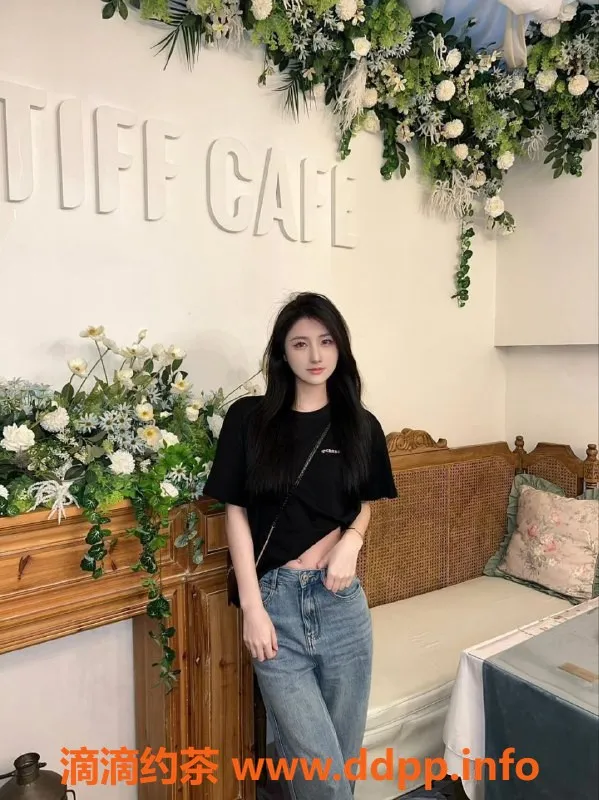 广州楼凤资源信息,海珠区20岁师范女大生茹馨，166cm，47kg