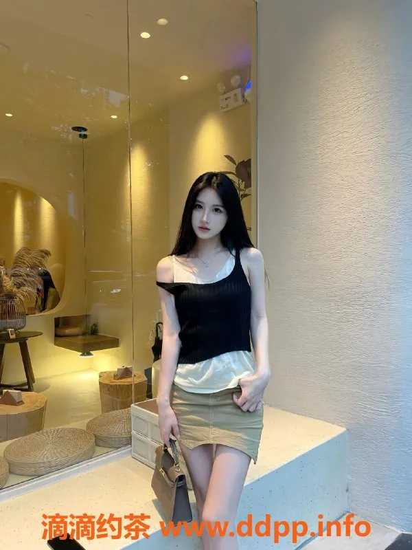 广州楼凤-海珠区20岁师范女大生茹馨，166cm，47kg