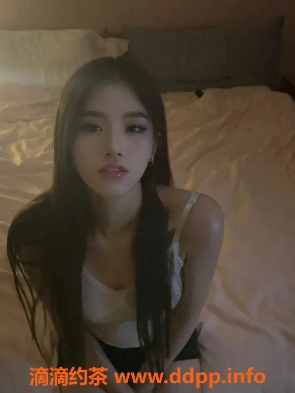 广州楼凤-广州白云区舒雅，20岁气质女神，身高163cm