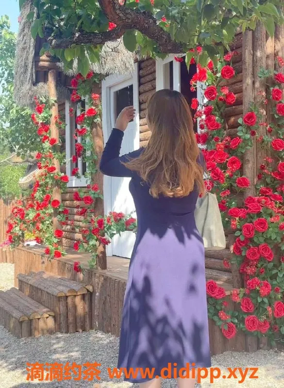 北京上门服务-通州晨晨25岁，163cm，120斤上门服务