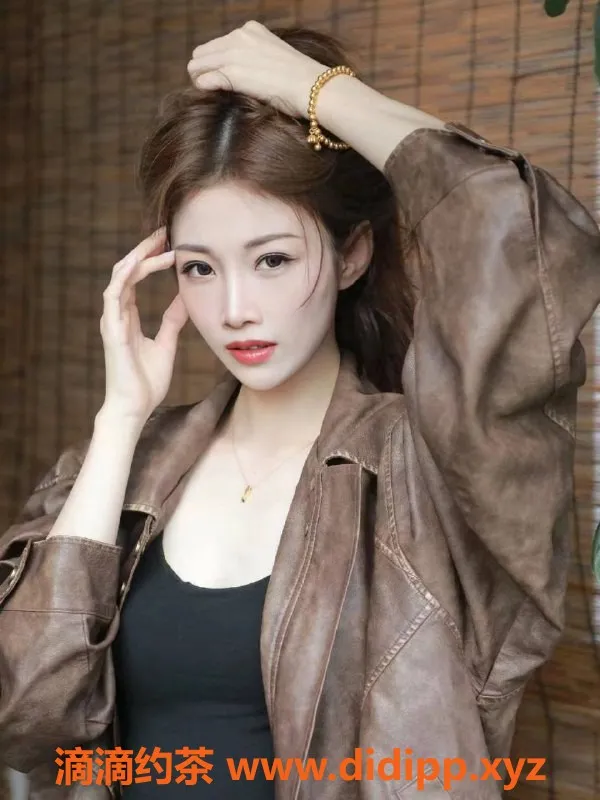 武汉楼凤-武汉武昌区小刘学生妹，600元起服务