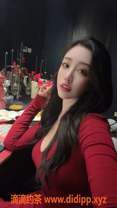 北京楼凤-草莓：朝阳双井高颜值成熟御姐