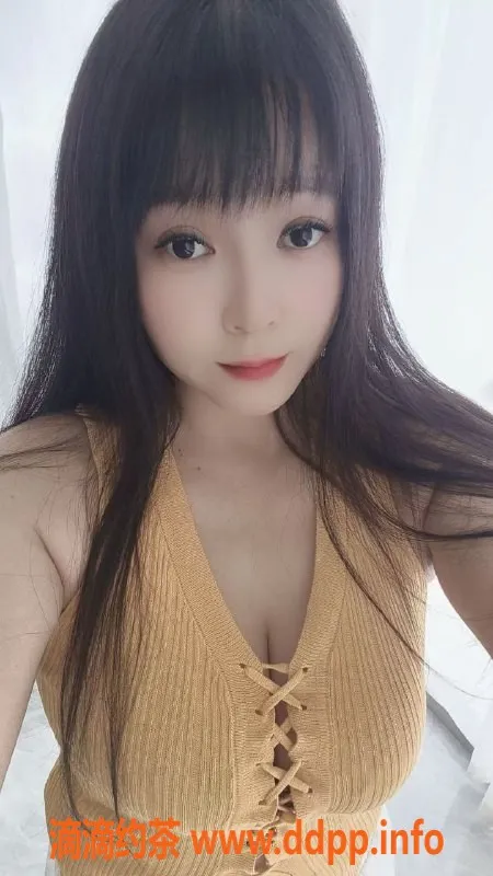 深圳楼凤-深圳馨梦：28岁163cm茶水费900元，36E天然真胸