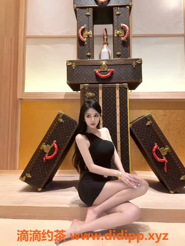 广州楼凤-天河琪贝贝，1800元体验，服务一流！