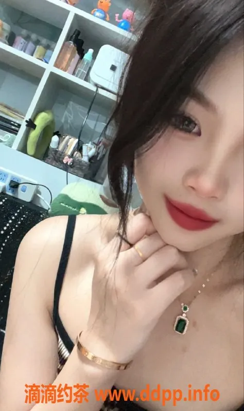 昆明楼凤资源信息,西山区甜甜圈，600元亲密服务，双飞1400元