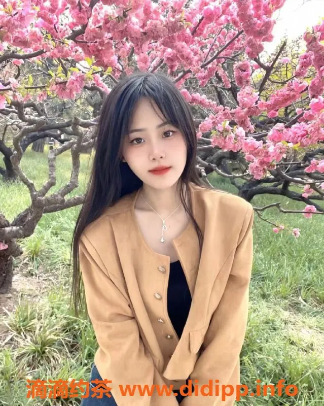 深圳楼凤资源信息,深圳小糖果，22岁，162cm，茶水费600，环境舒适