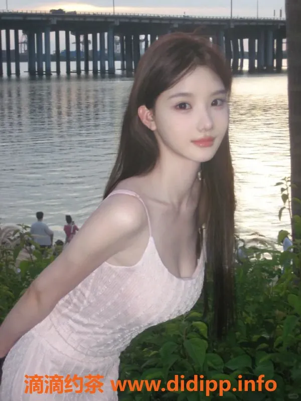 广州楼凤-广州天河19岁大学生颜汐，165cm，48kg，32C