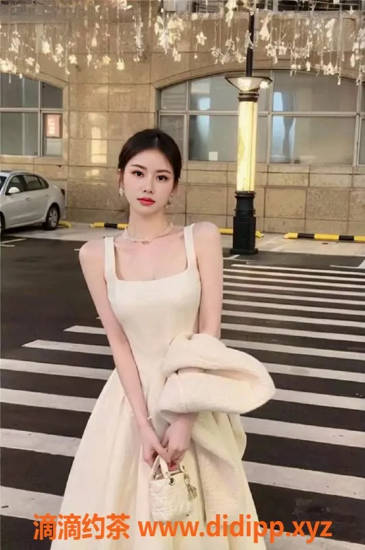 北京楼凤-丰台蓝天，腿精服务超赞，1000元起