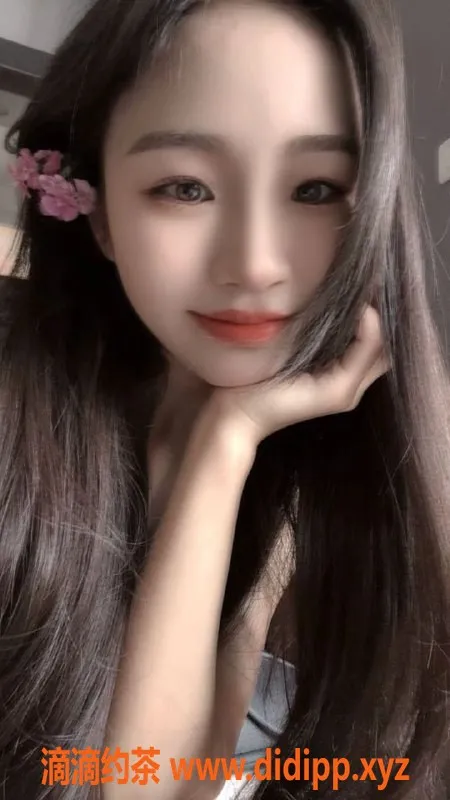 成都楼凤-成华区小雨，颜值高，服务热情，课时费5/8