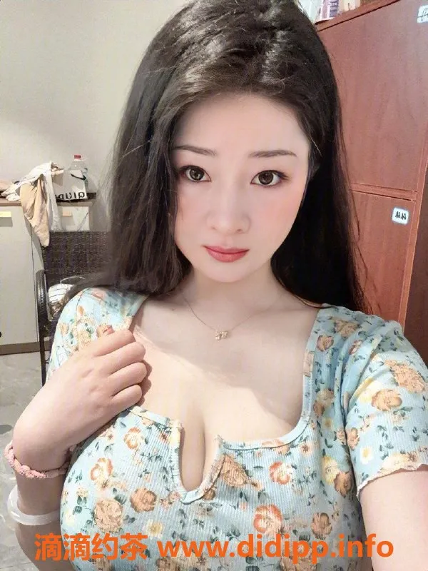 成都楼凤-锦江区阿娇少妇车服务，自聊半套体验