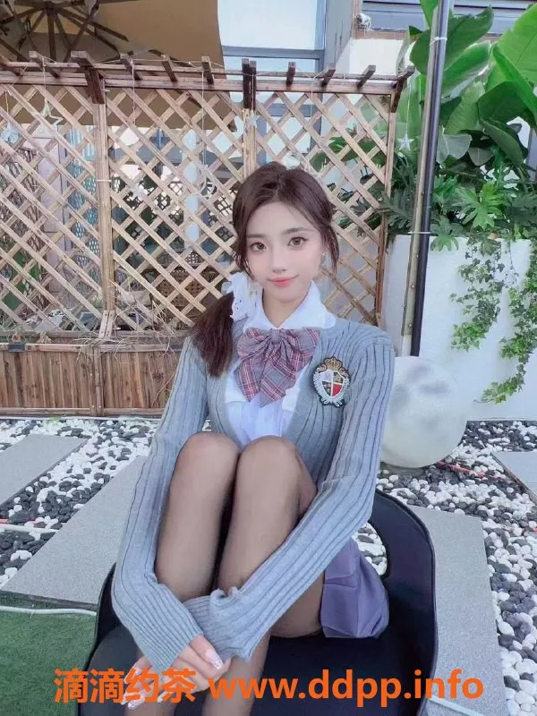 成都楼凤-成华区蕊蕊，年轻嫩妹，身材好，6p服务