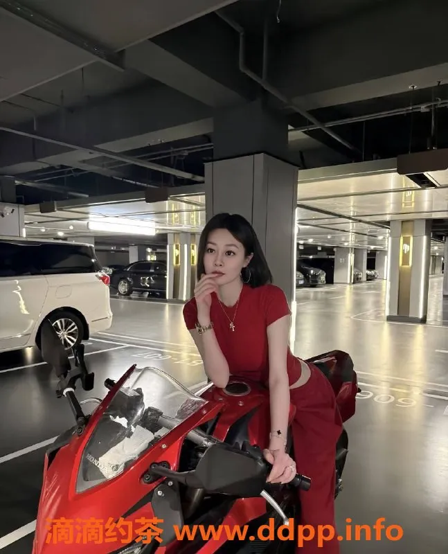 广州楼凤资源信息,天河性感小姨子，课费700p，服务超赞！