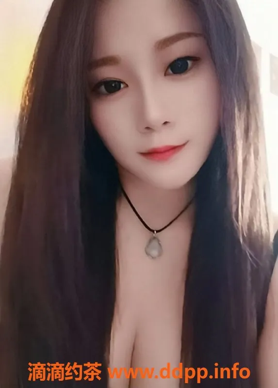 深圳楼凤资源信息,龙华丹丹，大奶尤物28岁，165cm 36D全套服务