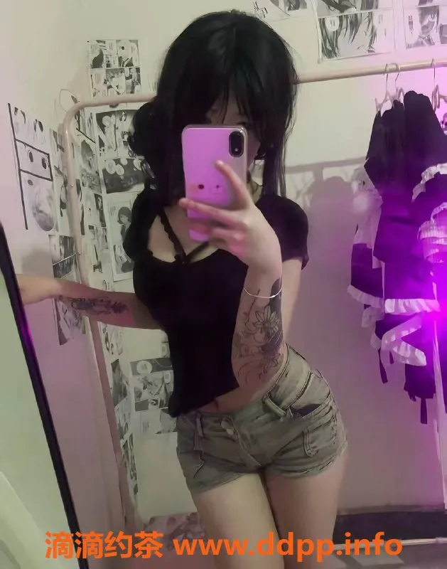 重庆楼凤资源信息,江北苏苏，18岁C罩杯美眉，身高162，46kg，69服务