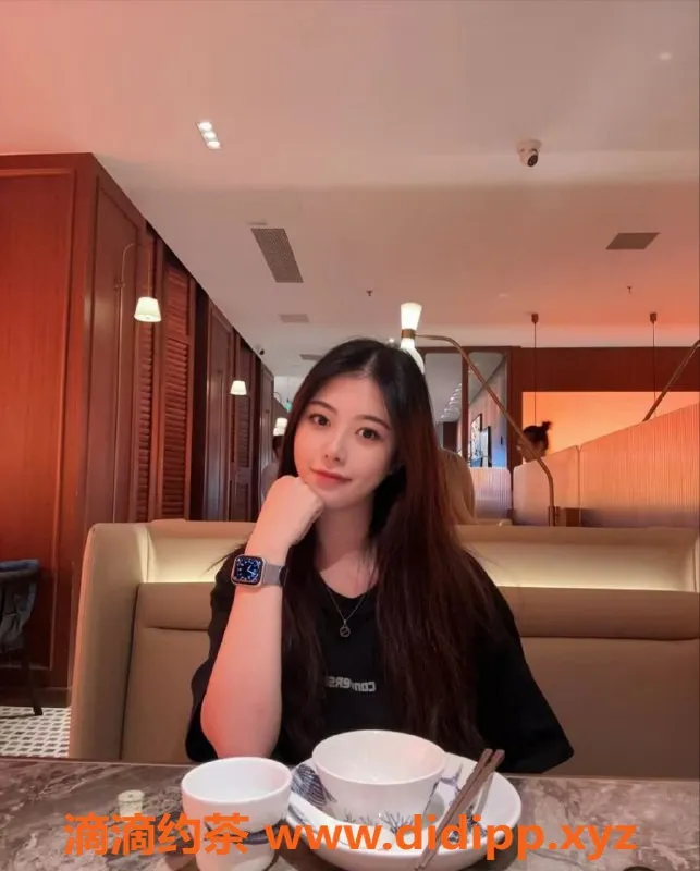 深圳楼凤-深圳温柔女友小唯，24岁，身高163cm，茶水费500元