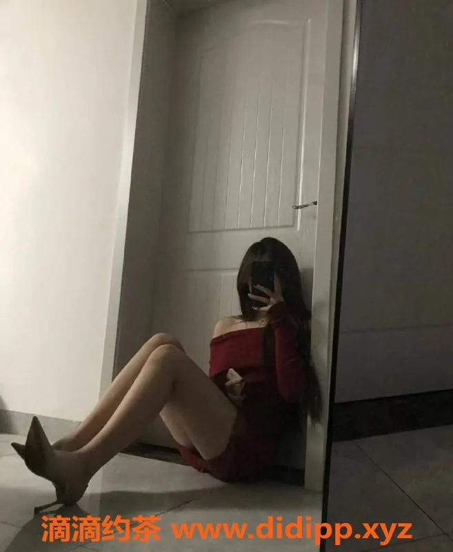 北京楼凤-北京双井苏小丽，173身高52体重，C罩杯