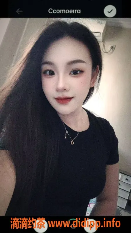 北京楼凤-四川小阿妹，白嫩皮肤，24岁茶费6张