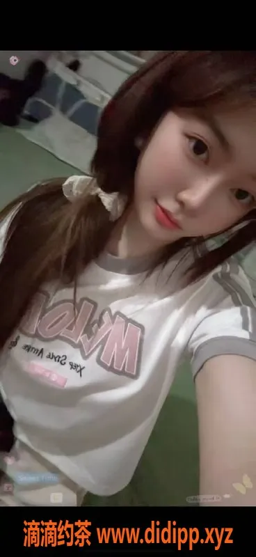 郑州楼凤-管城区大蜜儿，23岁160cm 36D，专业服务仅8/p