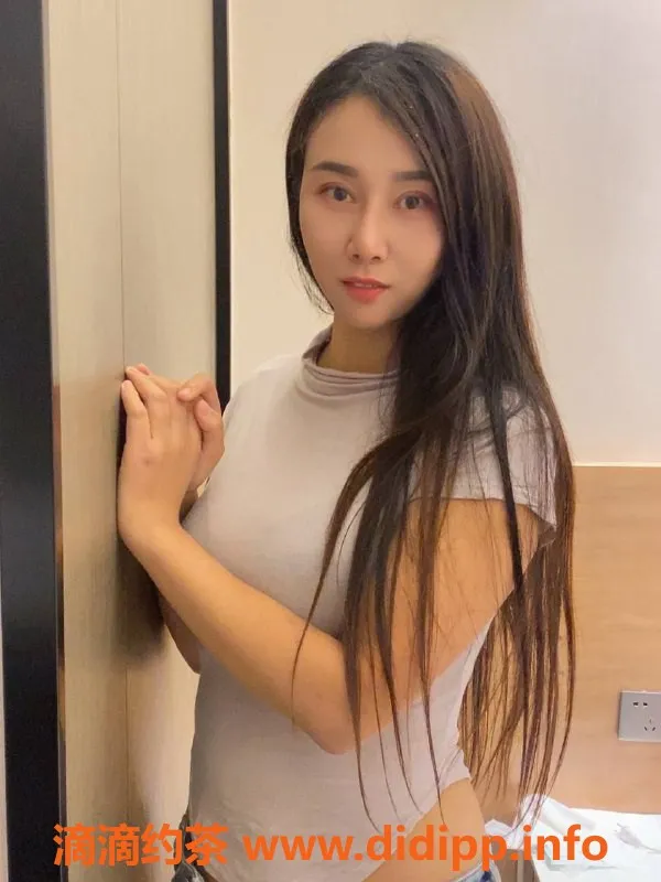 成都楼凤-武侯区少妇车鱼摆摆，6P自聊服务体验