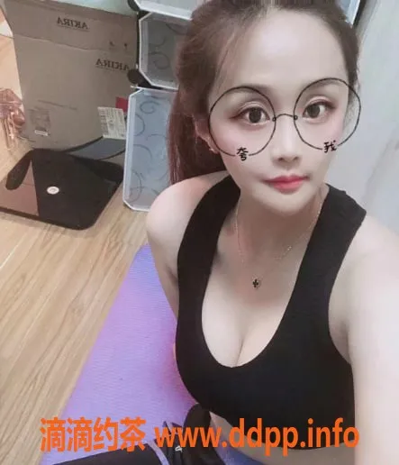 上海上门服务-上海普陀区25岁妹子，服务中等，价格适中