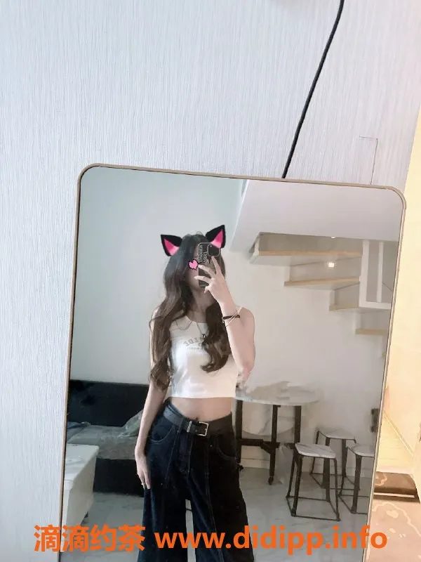 东莞楼凤-大朗染染，800元超值体验！