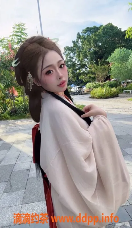 珠海楼凤-珠海拱北纹纹，嫩妹大波服务，600P起