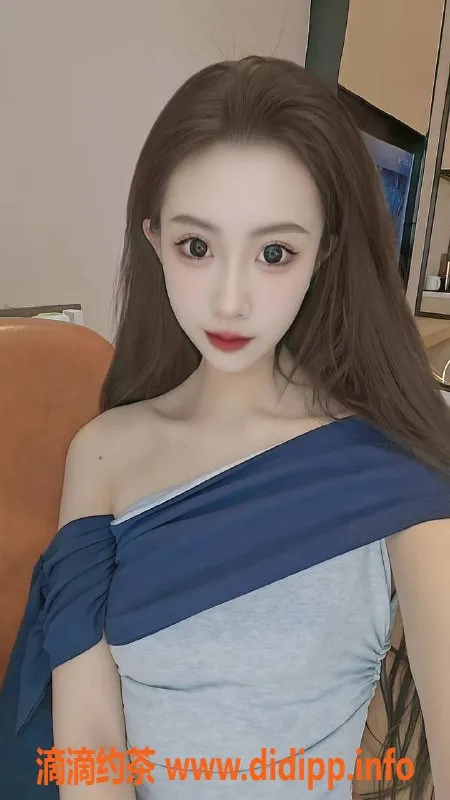 珠海楼凤-19岁小苏锦，胸围C，拱北优质服务等你来体验