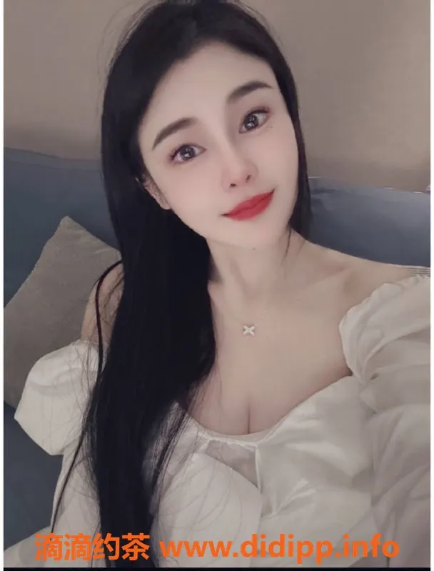 珠海楼凤-珠海露娜，500P起的苗条御姐