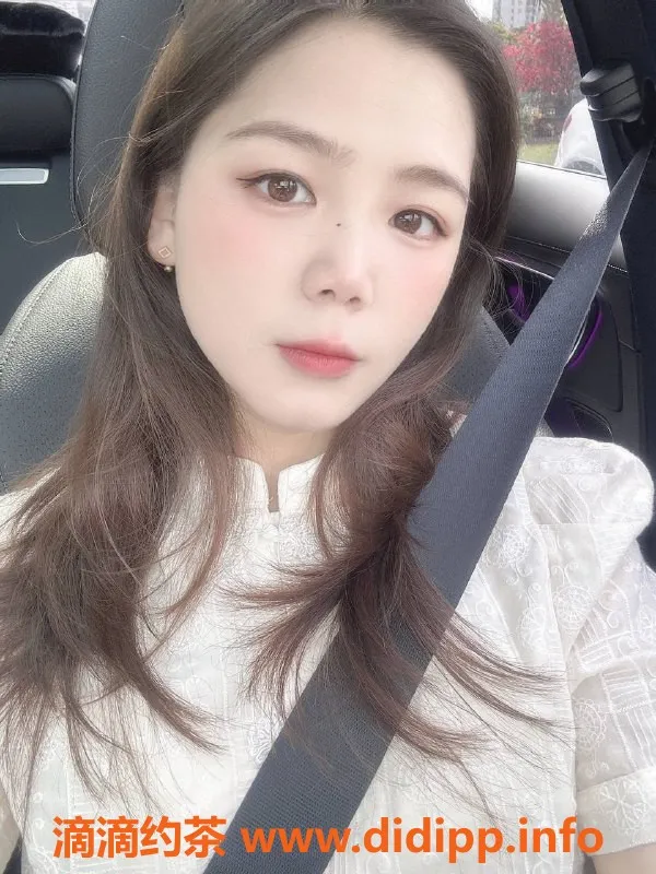 珠海楼凤-珠海南屏小琳，500P起，学生嫩口