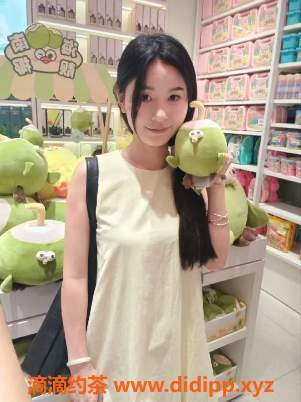 昆明楼凤-曲靖小可爱，至尊享受700P，精彩服务等你来体验！