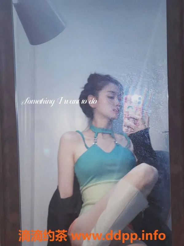 成都楼凤-成都佳佳酱，萝莉学妹，7p服务等你体验